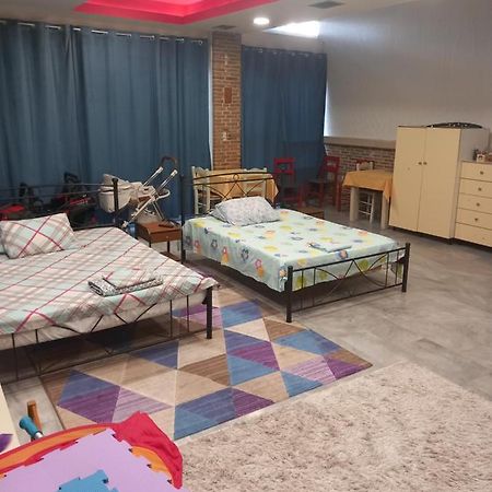 Apartament House Marios Airport Spáta Zewnętrze zdjęcie